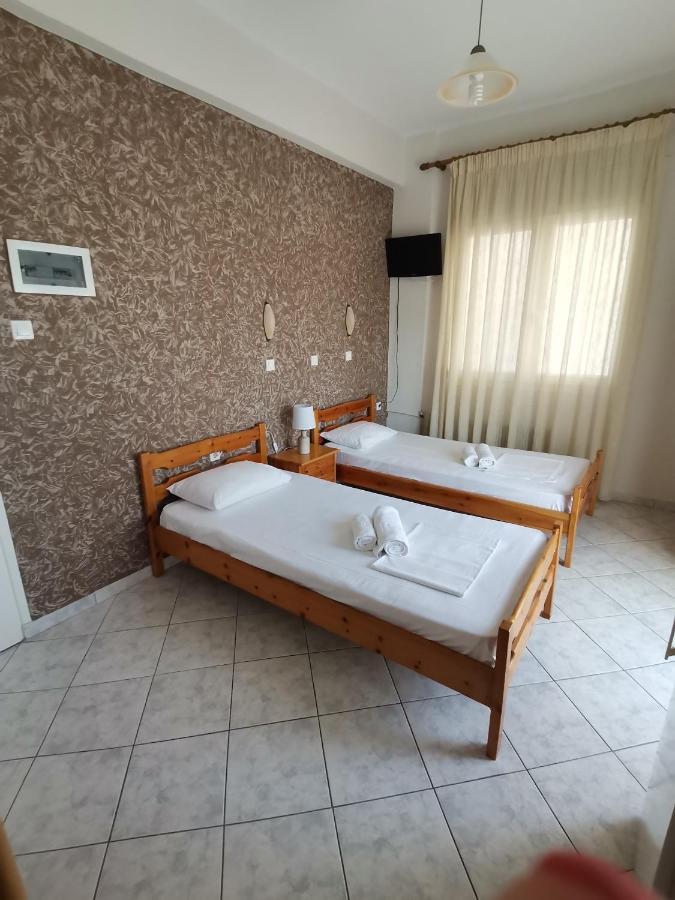 Helios Apartment *